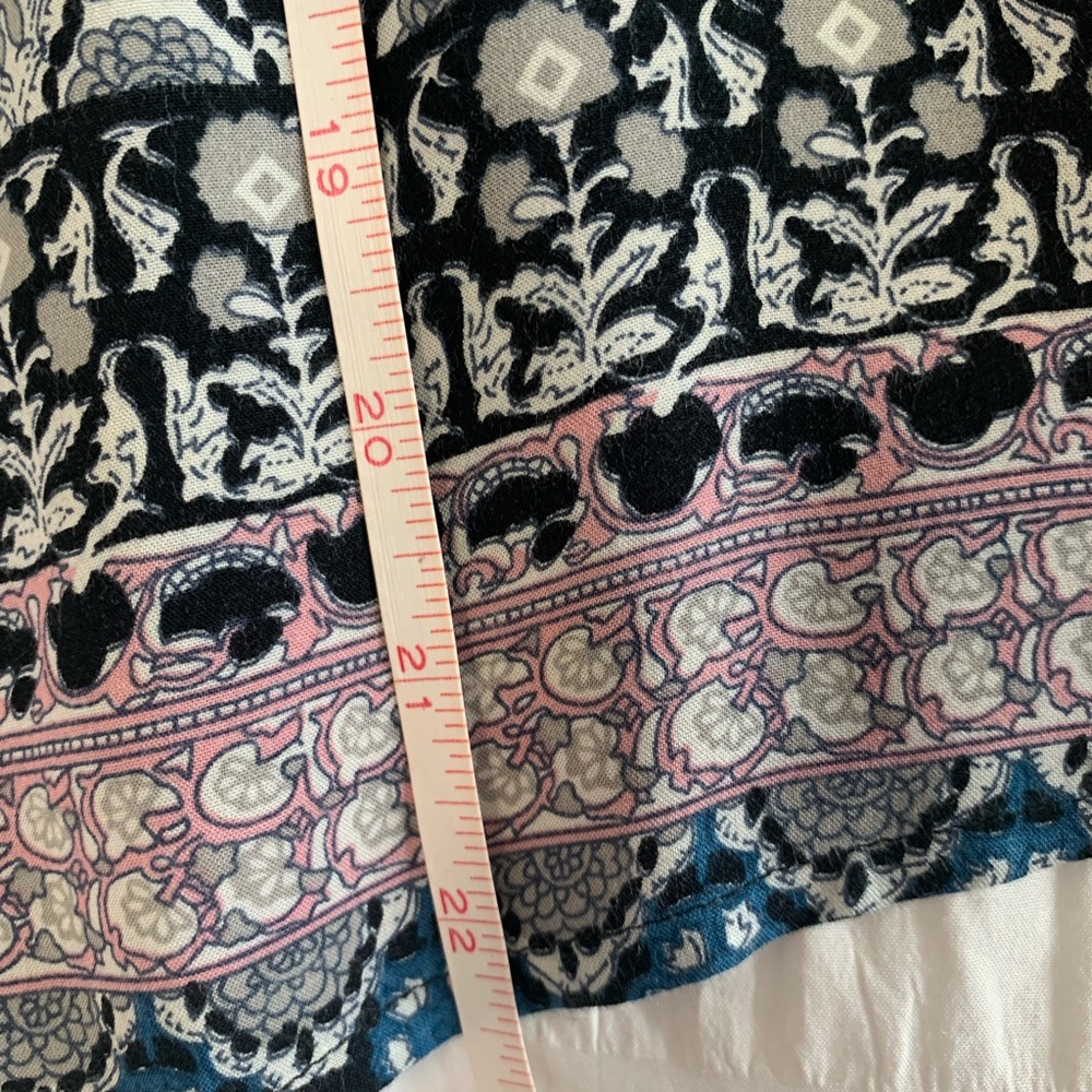 Cozy Casual Print Tank - Picture 12 of 16